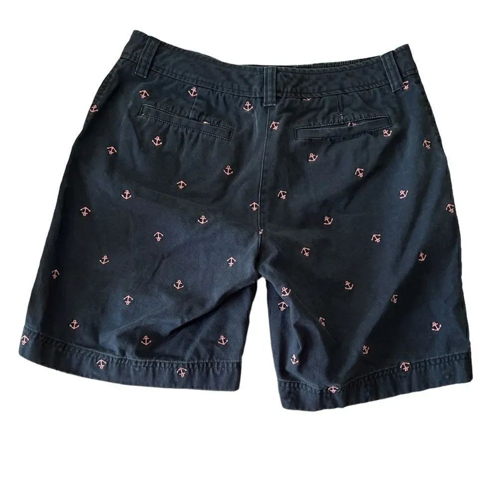 L.L BEAN Favorite Fit/Straight Shorts size 8 - Picture 2 of 3